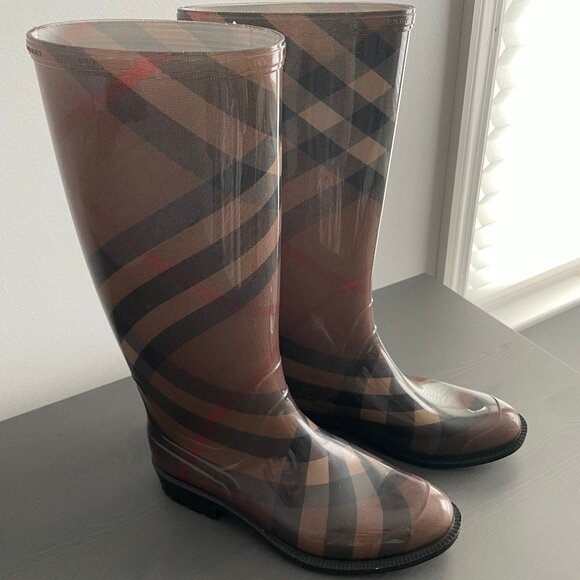 Burberry Rain Boots - Picture 1 of 6